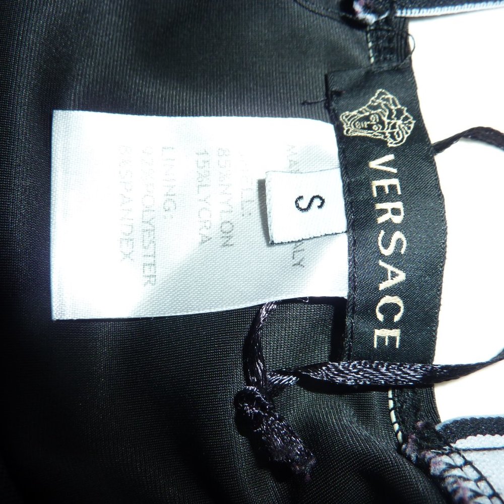 Black Ladies Swimming SUIT ONE PIECE SWIMSUIT SIZE S MADE IN PHILIPPINES - Picture 4 of 7